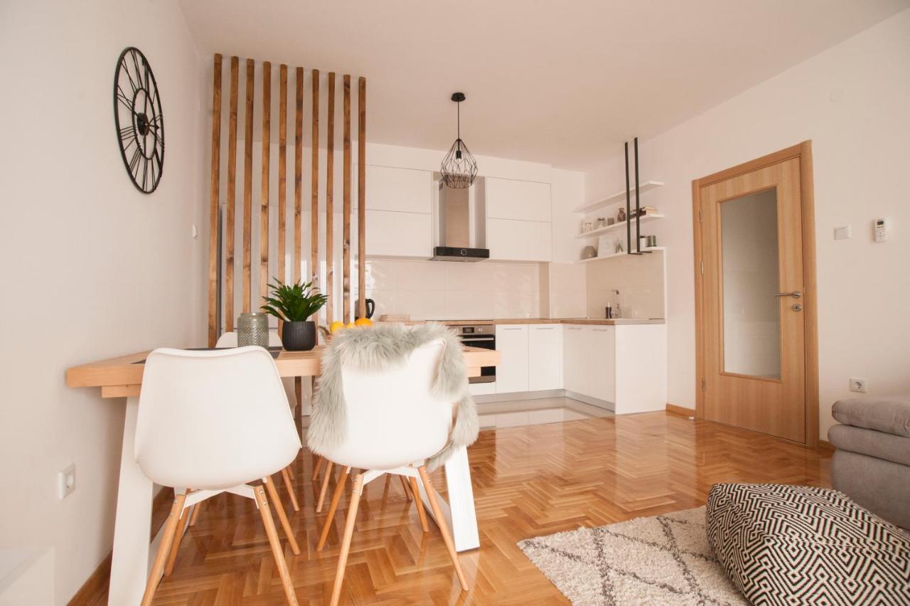 Apartman Avisi Требинье Экстерьер фото